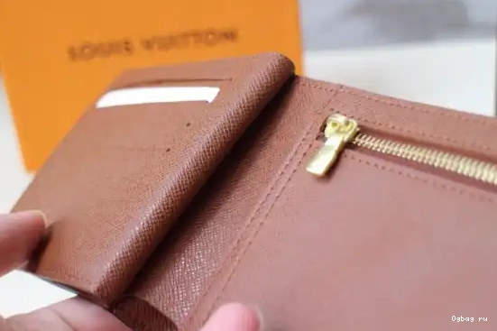 WALLET AMERIGO VUITTON LOUIS 0526